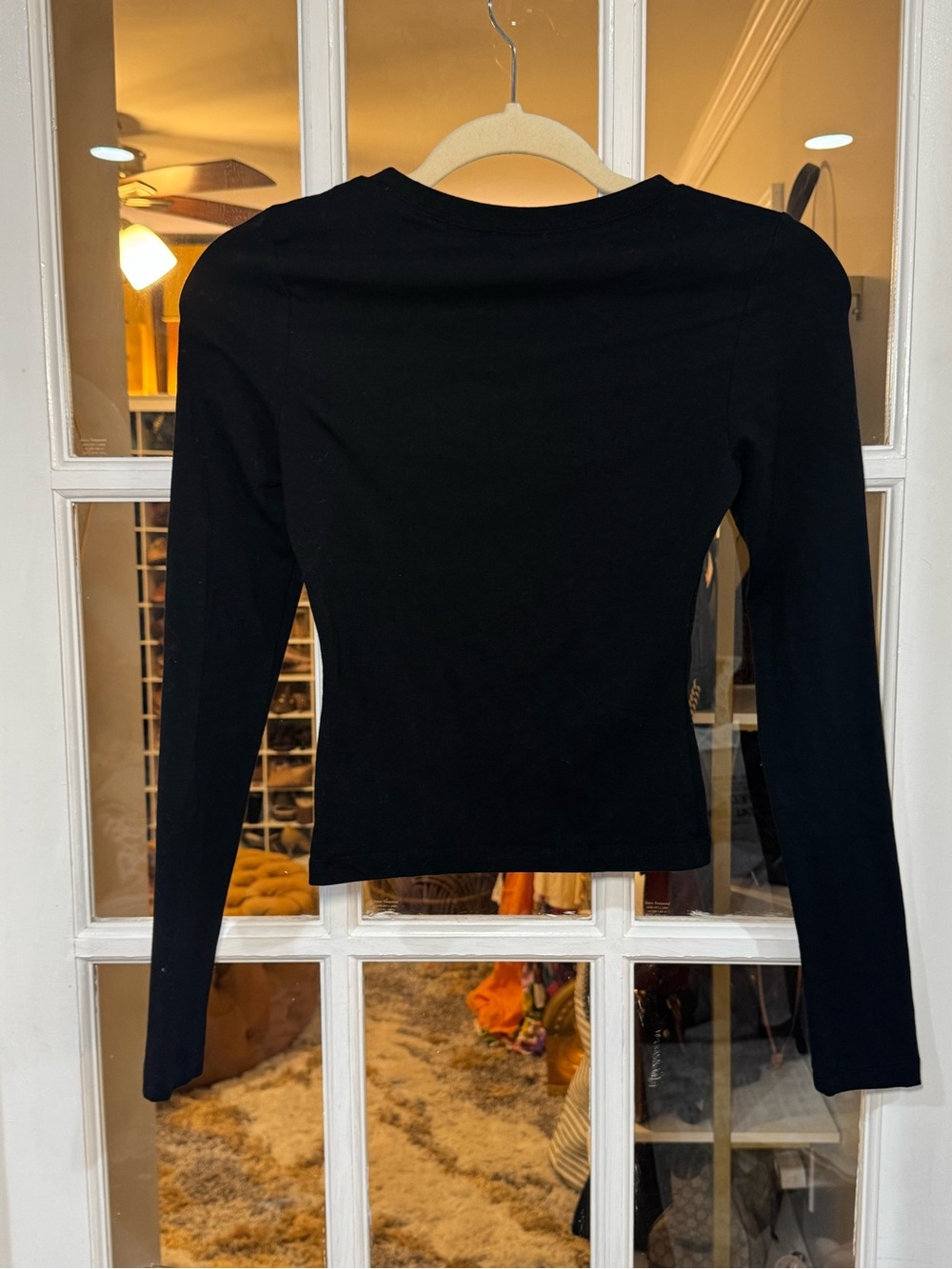 🖤🤍 White Fox Boutique Baby Tee Black Long Sleeve Logo y2k fitted - Picture 4 of 4